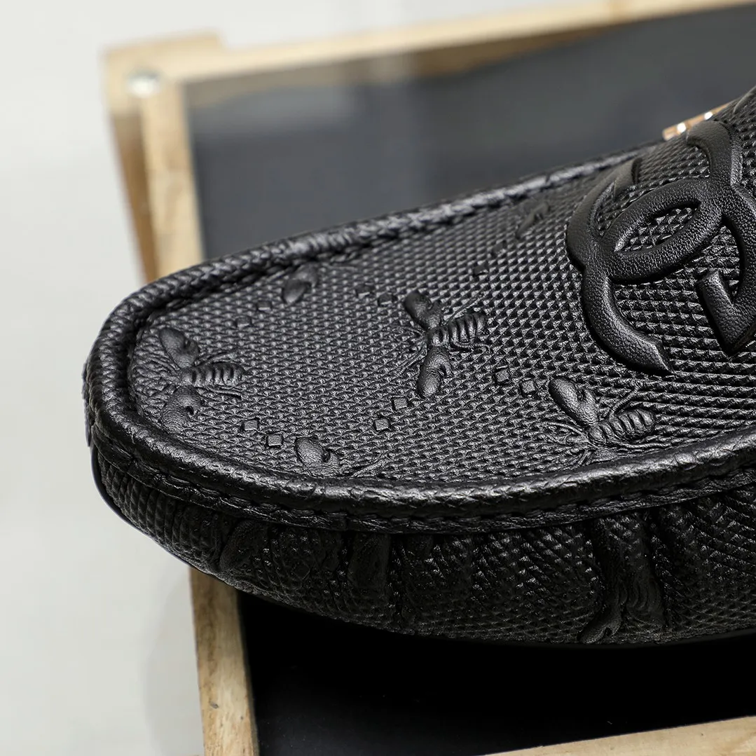 Men's shoes💰360💰🕷🕷️【 GUCCI 】Gucci's best-selling trendy men's casual slip-on shoes 🇨🇳Official website original 1:1 mold 💯Original quality, fine workmanship ☘Fashionable and versatile, perfect shape, comfortable on the feet 🍓Trendy men's recommended model, imported cowhide on the top layer 🎋High-quality pigskin lining, rubber wear-resistant and non-slip outsole, high-end atmosphere, worth owning 🍉Optional 38-44